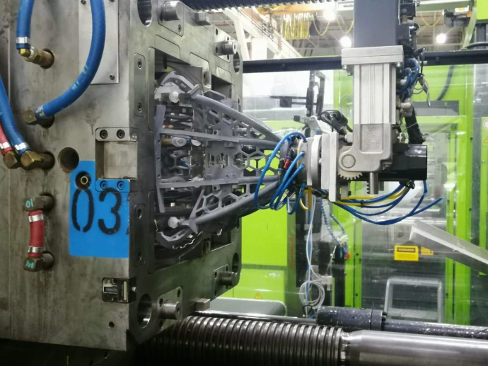 Brazo robotico impreso en 3D por MJF